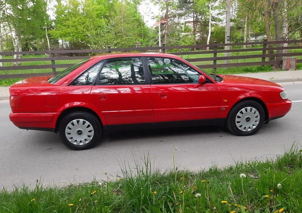 Audi A6 cena 12900 przebieg: 287000, rok produkcji 1995 z Dęblin małe 529